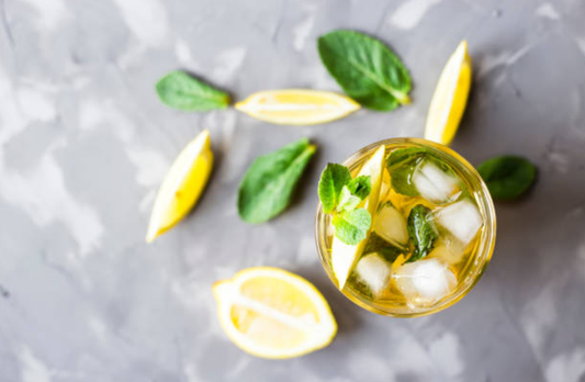 Herbal Tea Does the Body Good - Benefits of Lemon and Mint Tea